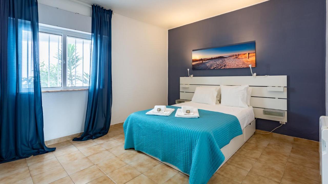 Charming Beachside Apartment W/ Pool By Lovelystay Albufeira Exterior photo